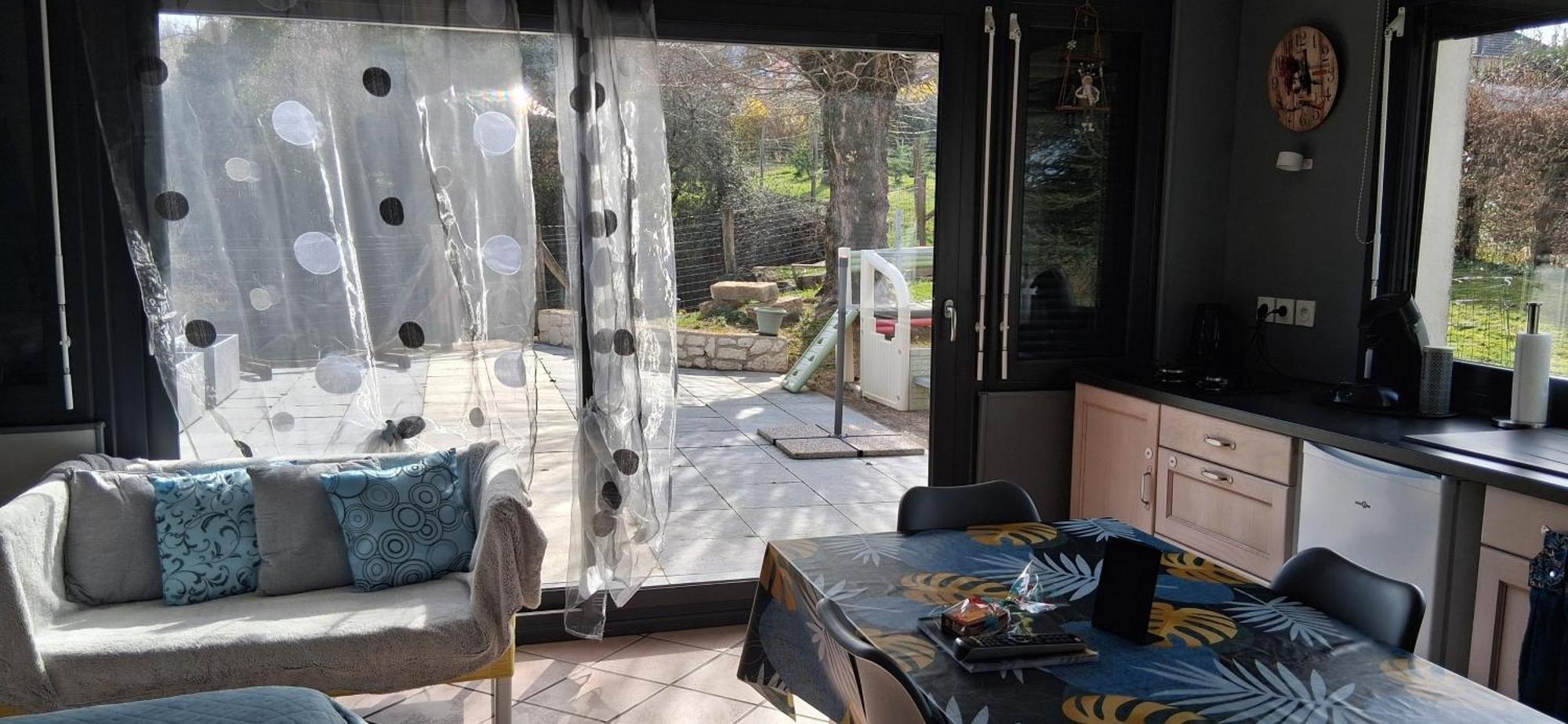 Studio Au Bord De L'Etang Laives 外观 照片